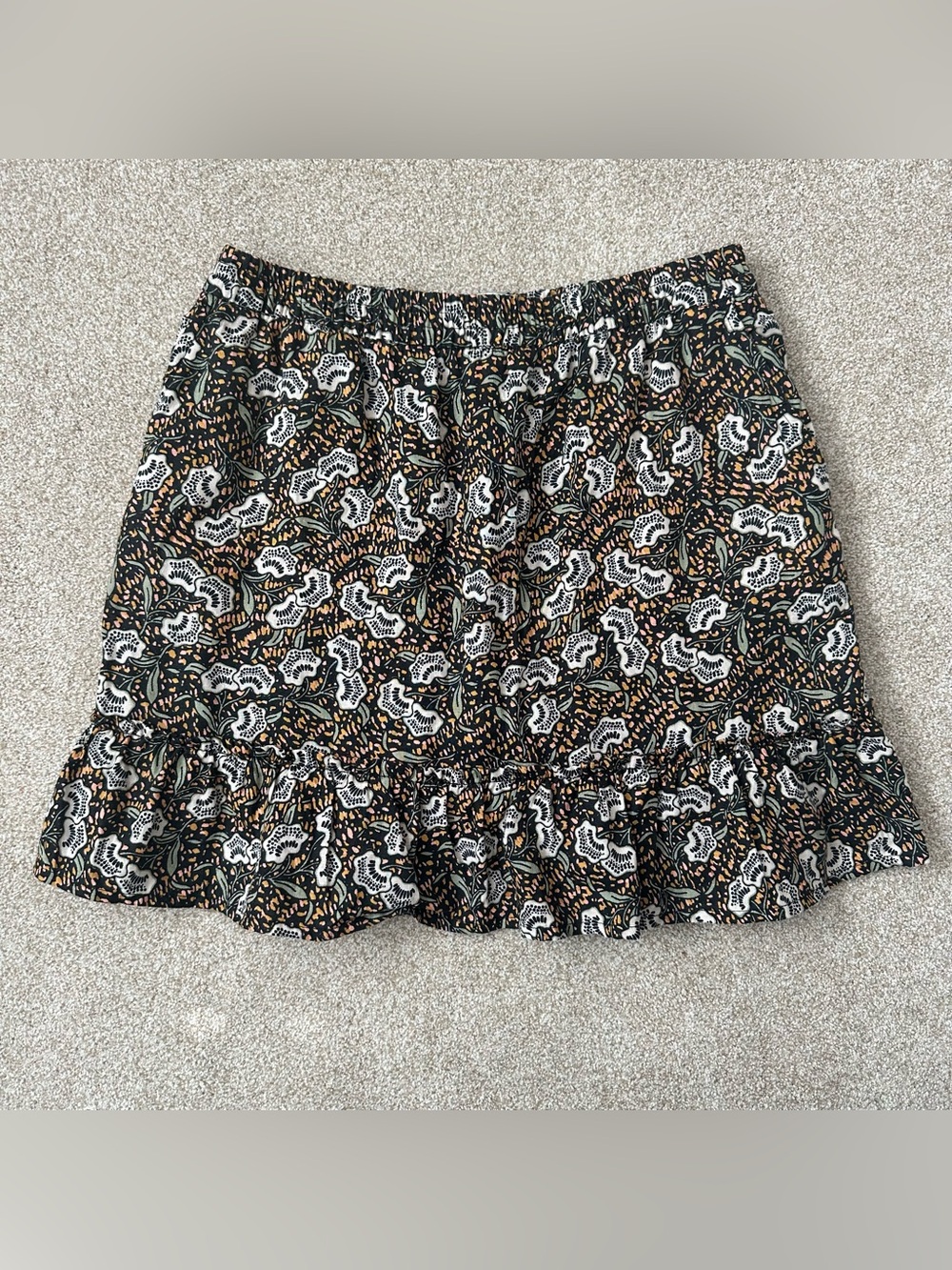 Rachel Zoe 100% Linen Floral Mini Skirt Ruffle Pockets Size Medium